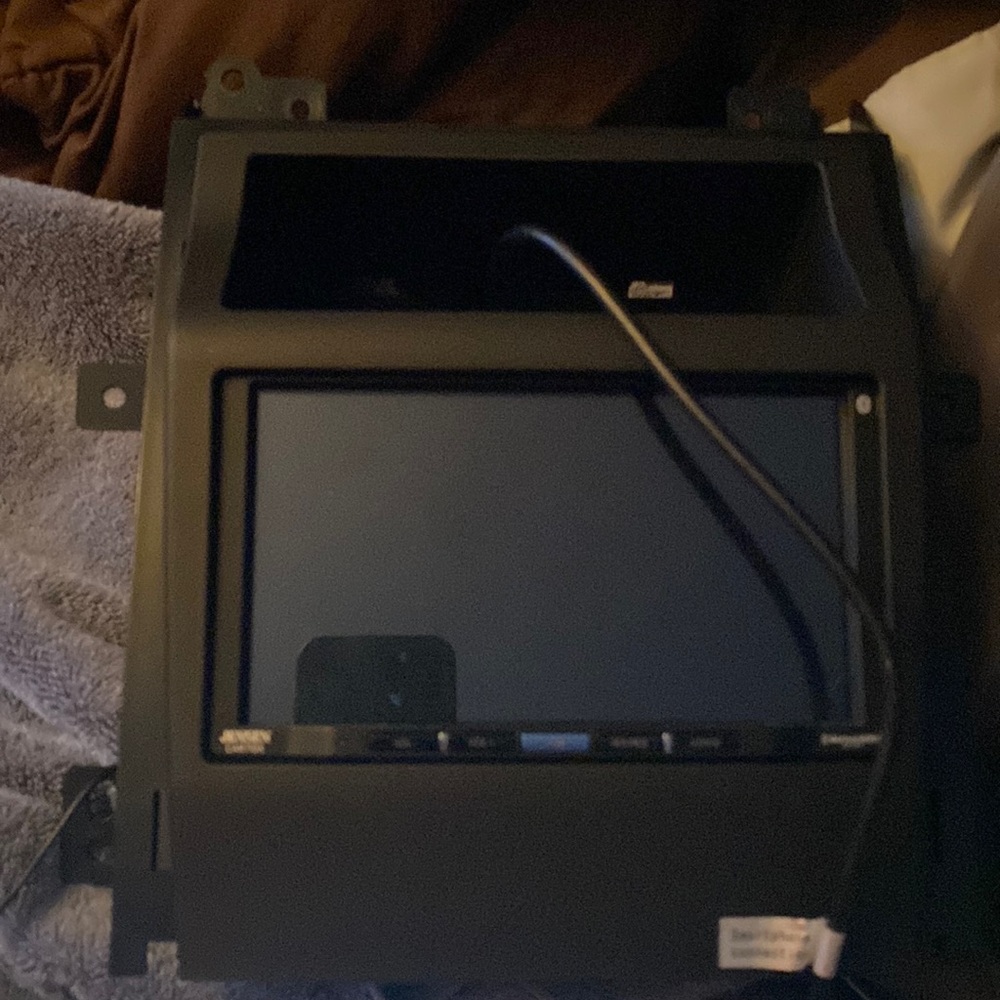 jensen touch screen radio